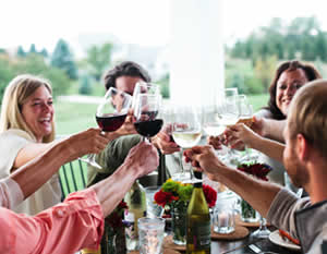 Athens Winery Bus Tour with Italian Lunch